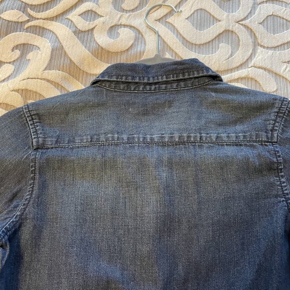 GAP Kids Girls Youth Dark Wash Denim Shirt Size Large Long Sleeves EUC - Picture 8 of 8